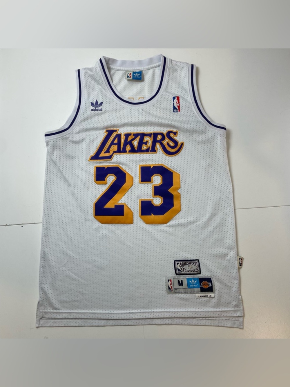 LeBron James Lakers Jersey #23 Adidas Hardwood White Size M Throwback STITCHED
